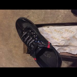 Gucci shoes